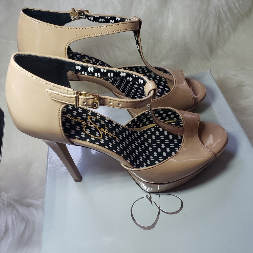 Jessica Simpson nude platform heel